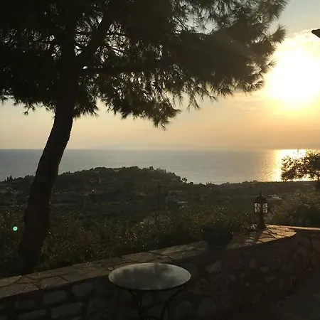 Homey Stoupa, Sea View In Mani, 3 Bedrooms Stoúpa