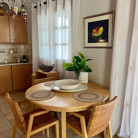 Homey Stoupa, Sea View In Mani, 3 Bedrooms *