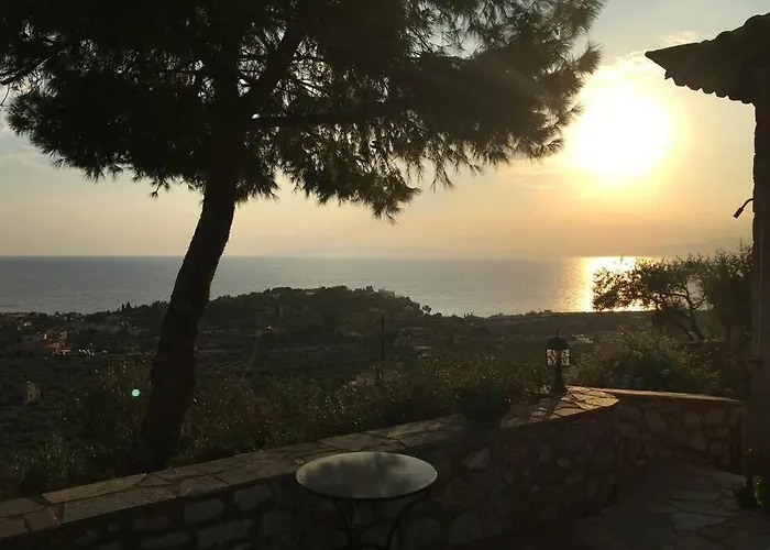 Homey Stoupa, Mani Stoúpa