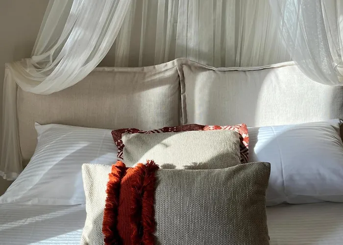 Homey Stoupa, Mani *